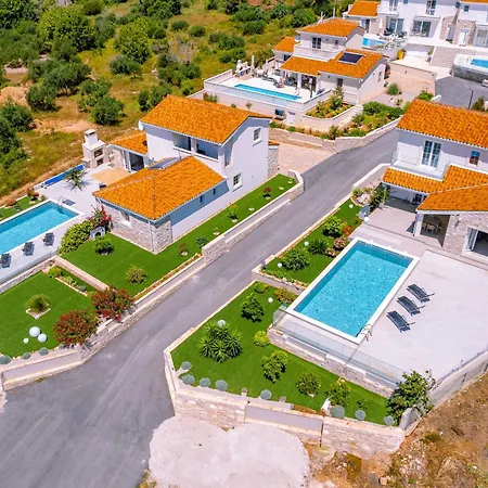 Villa Mirage With Private Heated Pool *