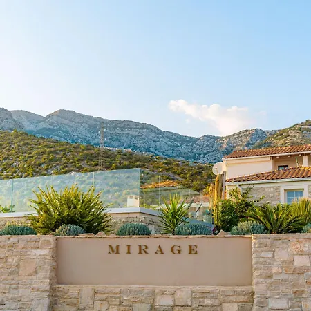 Mirage With Private Heated Pool *