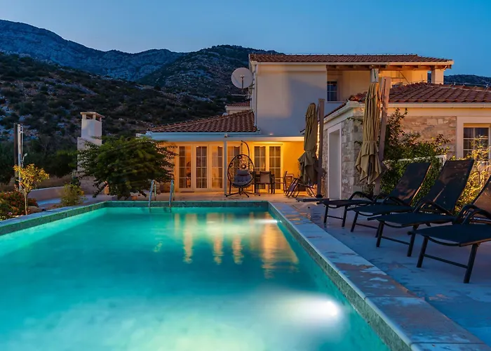 Villa Mirage With Private Heated Pool *