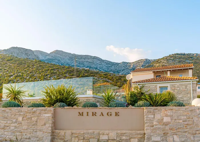 Mirage With Private Heated Pool *