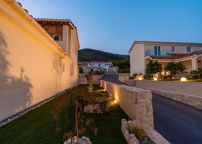 Villa Mirage With Private Heated Pool Orebić